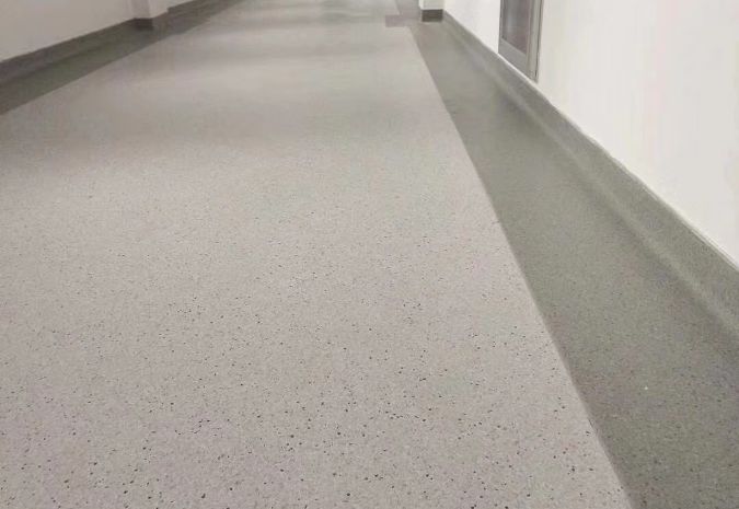同质透心地板