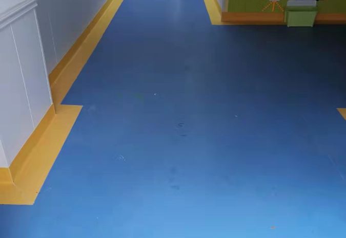 幼儿园塑胶地板