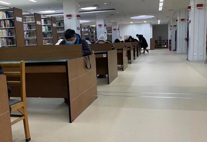 学校塑胶地板