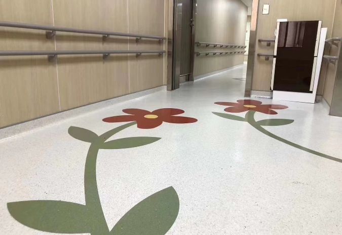 同质透心地板案例